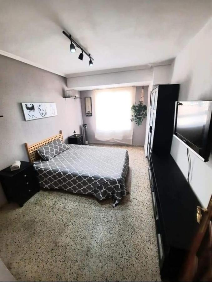 Mavis Habitaciones Valencia Exterior photo